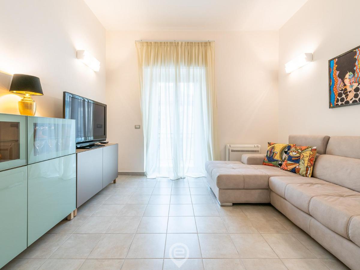 White Gold Cagliari